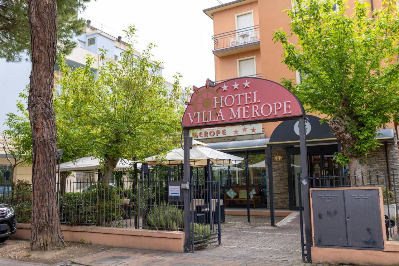 Hotel Villa Merope Rímini Exterior foto